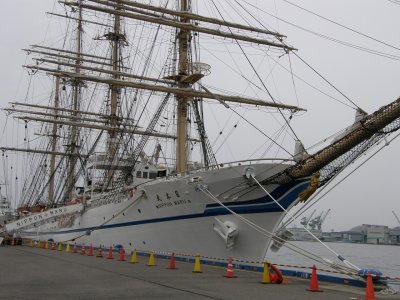 日本丸