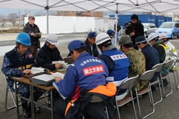 関係機関が一堂に会する現地調整会議