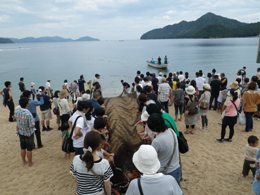 人気の地引網体験