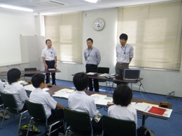 職員２名が今回インタビューを受けました